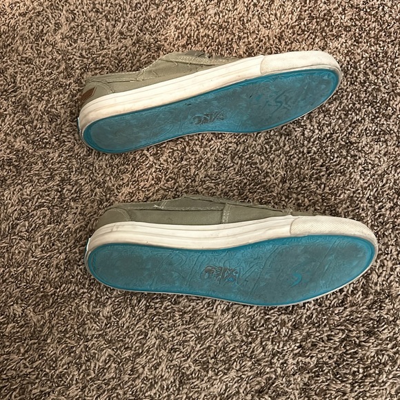 Blowfish Green Slip on Sneakers - Picture 4 of 4